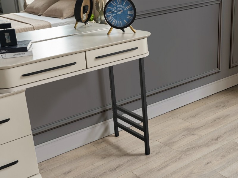 Destan Yatak Odası Takımı