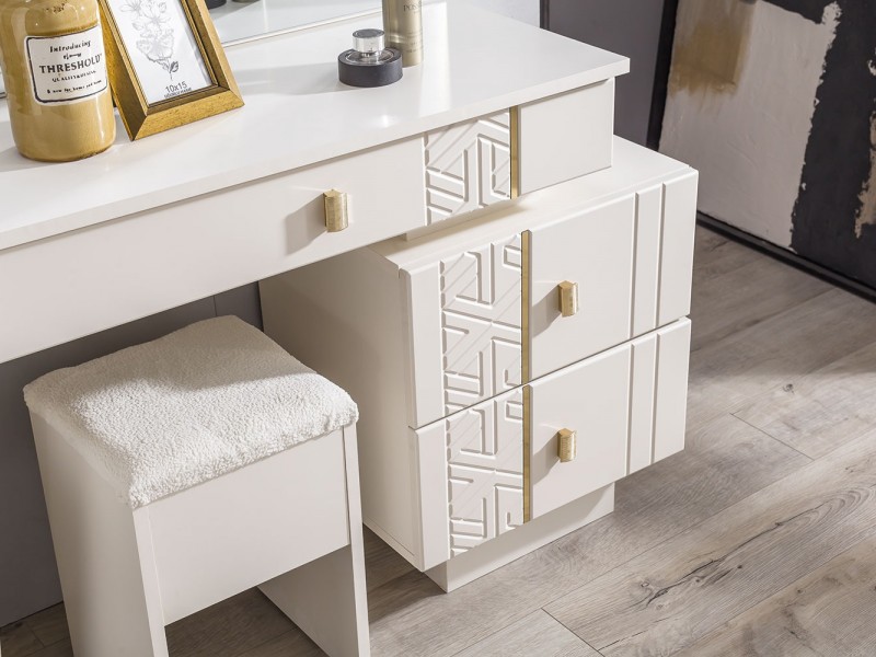 Elegance Yatak Odası Takımı Yüzeysel MDF