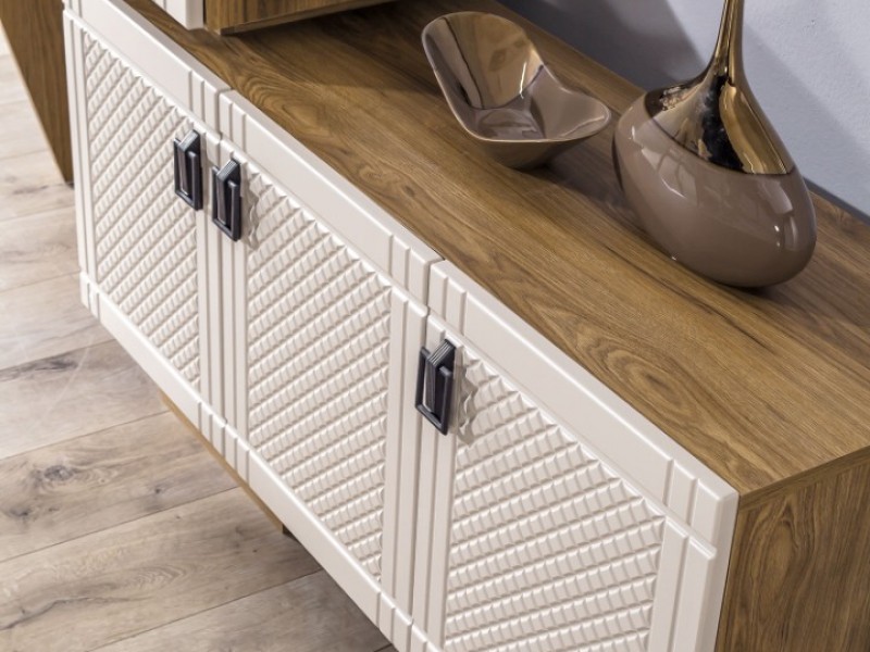 Luna Yemek Odası (Ön yüzler %100 mdf kasa suntalem malzemeden üretilmiştir)