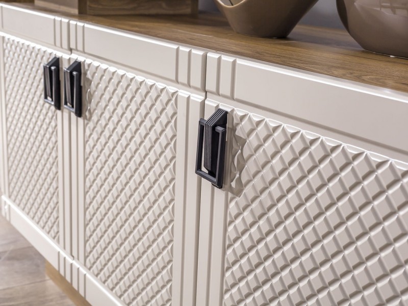 Luna Yemek Odası (Ön yüzler %100 mdf kasa suntalem malzemeden üretilmiştir)