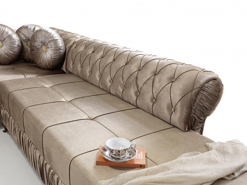 Chester Avangart Köşe Takımı