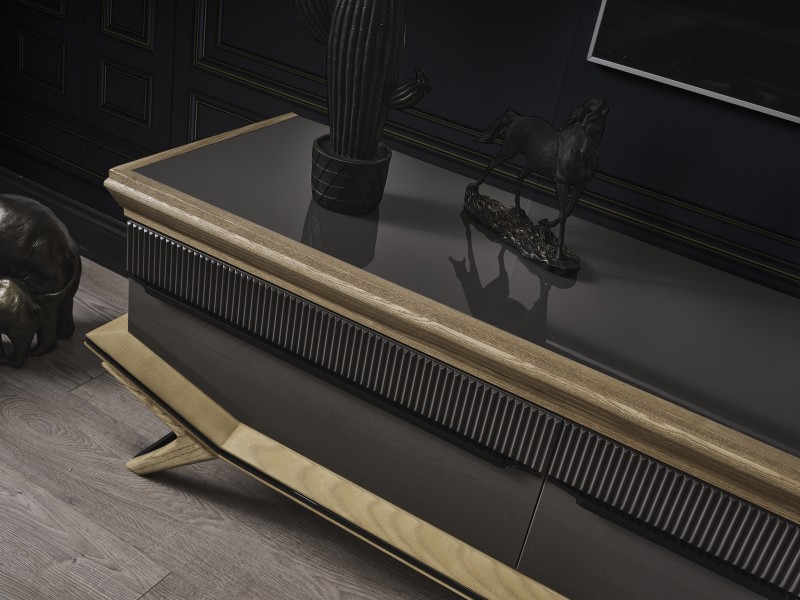 Grand Yemek Odası (Ön yüzler %100 mdf kasa suntalem malzemeden üretilmiştir)